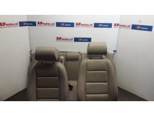 Begagnade Klädsel, uppsättning (komplett) Audi A4 Avant (B7) 2.0 20V Pris € 249,99 Marginaltabell erbjuds av AP Auto's