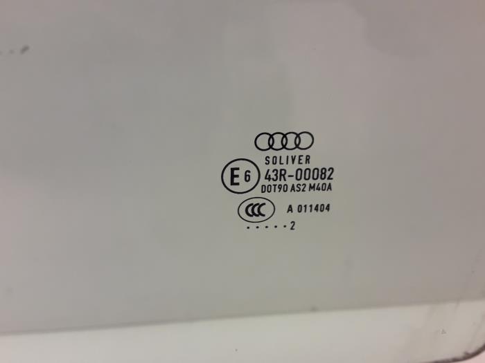 Türscheibe 2-türig links van een Audi A1 (8X1/8XK) 1.4 TFSI 16V 122 2012
