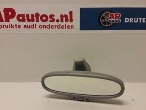 Usagé Rétroviseur intérieur Audi A1 (8X1/8XK) 1.6 TDI 16V Prix € 29,99 Règlement à la marge proposé par AP Autos