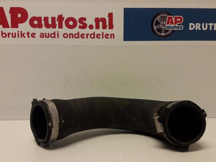 Gebrauchte Intercooler Schlauch Audi A4 (B8) 2.0 TDI 16V Preis € 30,00 Margenregelung angeboten von AP Auto's