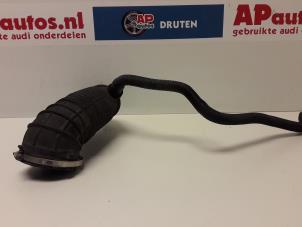 Used Air intake hose Audi A4 (B8) 2.0 TDI 16V Price € 35,00 Margin scheme offered by AP Autos