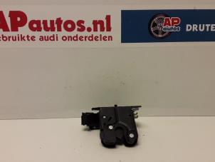 Used Tailgate lock mechanism Audi A3 Sportback (8PA) 1.6 Price € 14,99 Margin scheme offered by AP Autos