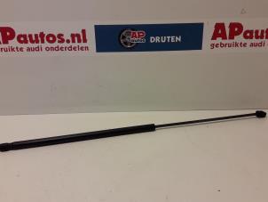 Used Bonnet gas strut, left Audi A3 Sportback (8PA) 1.6 Price € 15,00 Margin scheme offered by AP Autos