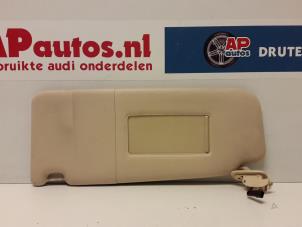Używane Oslona przeciwsloneczna Audi A6 Avant (C5) 2.5 TDI V6 24V Cena € 20,00 Procedura marży oferowane przez AP Autos