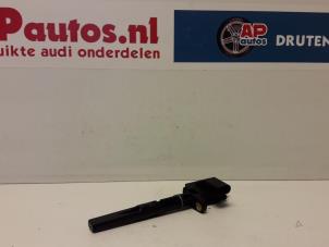 Usagé Capteur de niveau d'huile Audi A2 (8Z0) 1.4 TDI Prix € 20,00 Règlement à la marge proposé par AP Autos