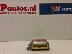 Używane Modul poduszki powietrznej Audi A6 Avant (C5) 2.5 TDI V6 24V Cena € 25,00 Procedura marży oferowane przez AP Autos
