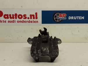 Usados Pinzas de freno izquierda detrás Audi A6 Avant (C5) 2.5 TDI V6 24V Precio € 19,99 Norma de margen ofrecido por AP Autos
