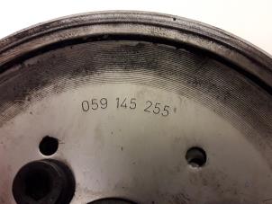 Pompe De Servo-direction AUDI A6 AVANT 4B5 2.5 V6 24V AKE 180CV 4B0145155R