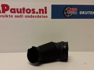 Usados Tubo de aspiración Aire Audi A6 Avant Quattro (C6) 3.0 TDI V6 24V Precio € 20,00 Norma de margen ofrecido por AP Autos