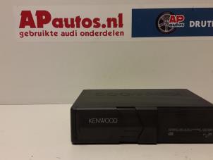 Usados Cambiador de CD Audi A4 (B6) 2.0 20V Precio € 45,00 Norma de margen ofrecido por AP Autos