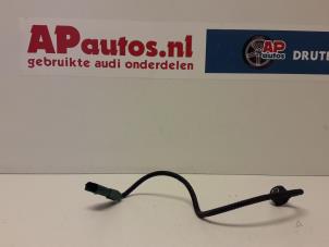 Usagé Capteur de cliquetis Audi A4 (B8) 1.8 TFSI 16V Prix € 19,99 Règlement à la marge proposé par AP Autos