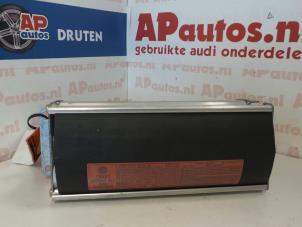 Używane Poduszka powietrzna prawa (deska rozdzielcza) Audi A3 (8L1) 1.8 T 20V Cena € 19,99 Procedura marży oferowane przez AP Autos