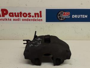 Usagé Etrier de frein avant gauche Audi A4 (B6) 2.0 20V Prix € 50,00 Règlement à la marge proposé par AP Autos
