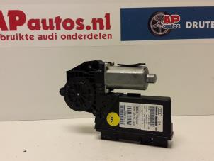 Gebrauchte Fenstermotor Tür Audi A8 (D3) 3.7 V8 40V Quattro Preis € 19,99 Margenregelung angeboten von AP Autos