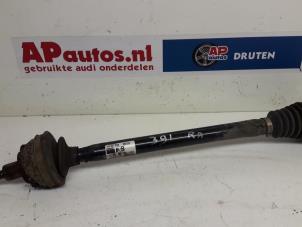Usagé Arbre de transmission arrière droit Audi A6 Avant Quattro (C6) 3.0 TDI V6 24V Prix € 39,99 Règlement à la marge proposé par AP Autos