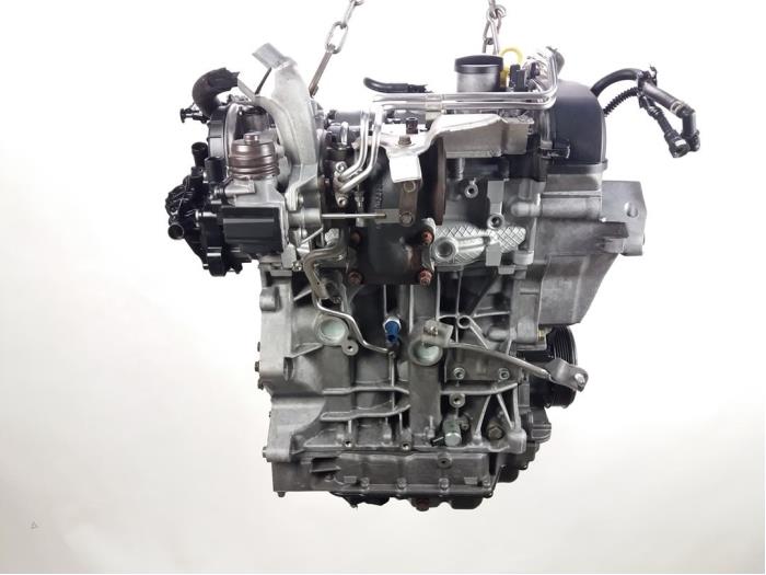 Engine Volkswagen Golf VII Variant 1.4 TSI 16V - 04E145704 CHP