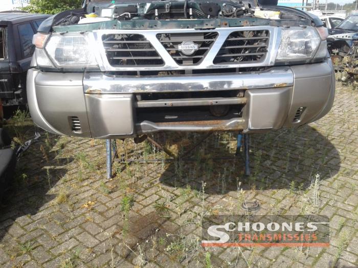 Front bumper from a Nissan Patrol 2004