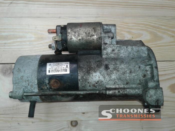 Gebrauchte Anlasser Mitsubishi Pajero Preis € 78,75 Margenregelung angeboten von Schoones Transmissies B.V.