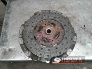 Used Clutch kit (complete) Mitsubishi Pajero Price on request offered by Schoones Transmissies B.V.