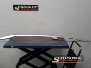 Used Roof rail, left Chevrolet Captiva Price on request offered by Schoones Transmissies B.V.