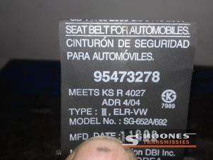Usados Cinturón de seguridad derecha detrás Chevrolet Captiva Precio € 52,50 Norma de margen ofrecido por Schoones Transmissies B.V.