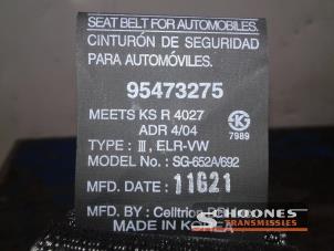 Usados Cinturón de seguridad izquierda detrás Chevrolet Captiva Precio € 52,50 Norma de margen ofrecido por Schoones Transmissies B.V.