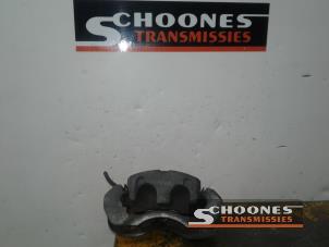 Used Front brake calliper, left Isuzu D-MAX Price € 73,50 Margin scheme offered by Schoones Transmissies B.V.