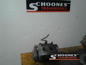 Used Front brake calliper, right Isuzu D-MAX Price € 73,50 Margin scheme offered by Schoones Transmissies B.V.