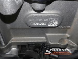 Nowe Skrzynia biegów Audi A1 Cena € 2.858,63 Z VAT oferowane przez Schoones Transmissies B.V.