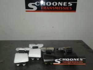 Used Set of hinges Citroen Jumpy Price on request offered by Schoones Transmissies B.V.