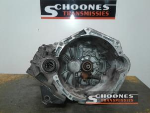 Used Gearbox Kia Picanto (TA) 1.0 12V Bi-Fuel Price on request offered by Schoones Transmissies B.V.