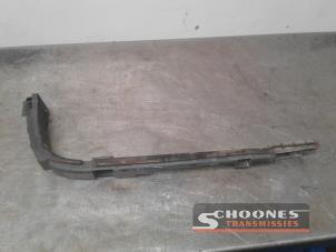 Used Rear bumper rubber, right Volkswagen Transporter/Caravelle T4 2.5 TDi Price on request offered by Schoones Transmissies B.V.