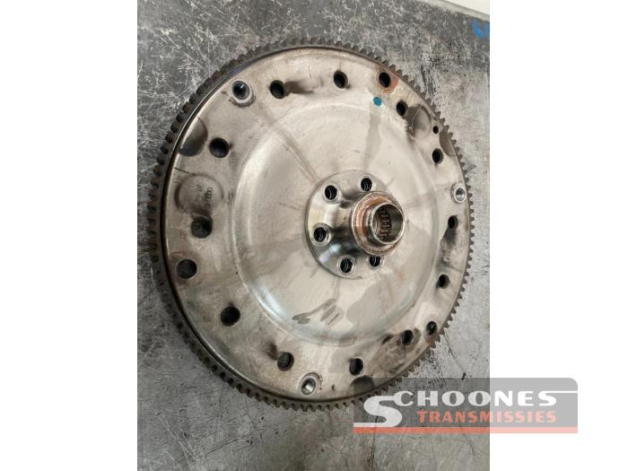 Starter ring gear from a Audi Q5 (8RB)  2010