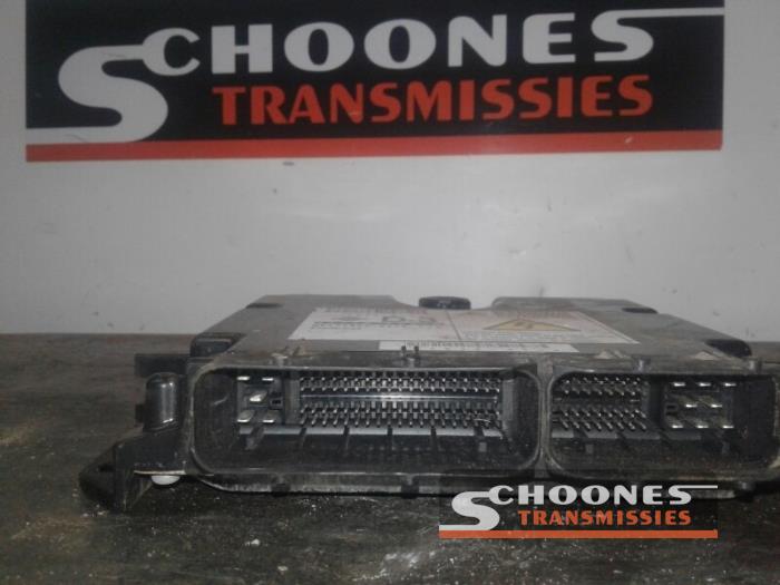 Used Engine management computer Nissan Navara (D40) 2.5 dCi 16V 4x4 Price € 157,50 Margin scheme offered by Schoones Transmissies B.V.