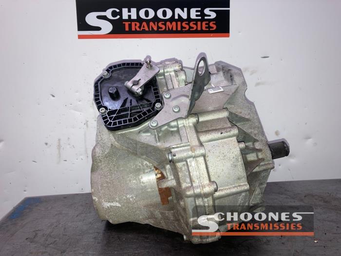 Gearbox from a Volkswagen Golf VII (AUA) 1.5 TSI Evo BMT 16V 2019
