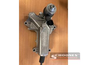 New Clutch actuator Iveco New Daily IV Price € 444,68 Inclusive VAT offered by Schoones Transmissies B.V.