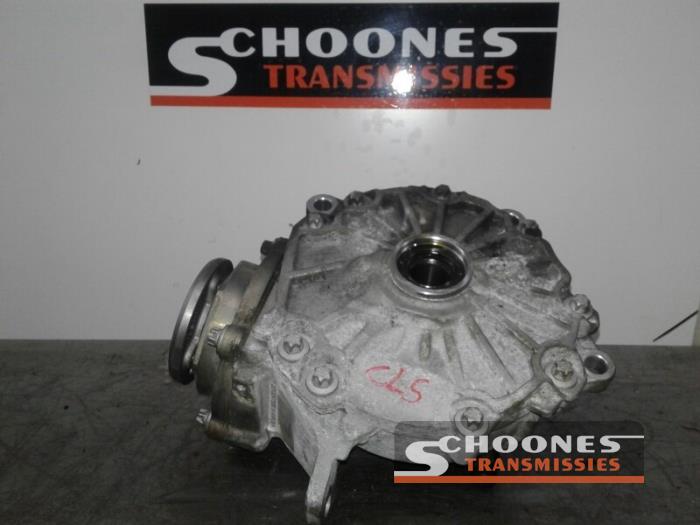 Front differential from a Mercedes-Benz CLS (C218)  2015
