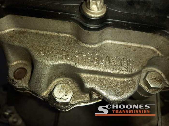 Gearbox from a Opel Corsa E 1.2 16V 2015