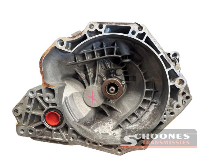 Gebrauchte Getriebe Opel Corsa E 1.2 16V Preis € 420,00 Margenregelung angeboten von Schoones Transmissies B.V.