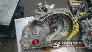 Used Gearbox Opel Corsa E 1.4 16V Price € 446,25 Margin scheme offered by Schoones Transmissies B.V.