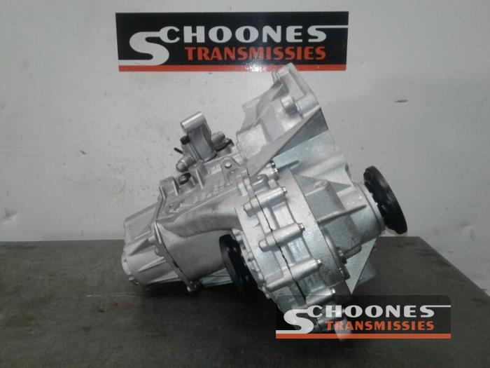 Gearbox from a Volkswagen Touran (1T1/T2) 1.6 FSI 16V 2006