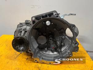Used Gearbox Volkswagen Polo Price € 630,00 Margin scheme offered by Schoones Transmissies B.V.