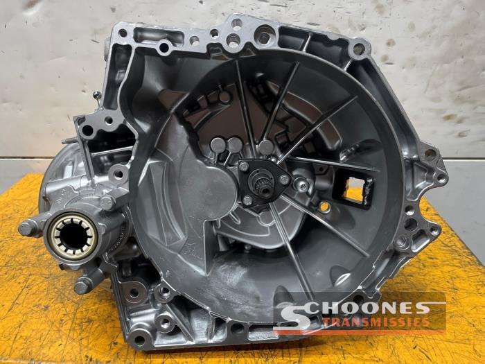Generalüberholte Getriebe Opel Corsa V 1.5 CDTI 100 Preis € 1.461,08 Mit Mehrwertsteuer angeboten von Schoones Transmissies B.V.
