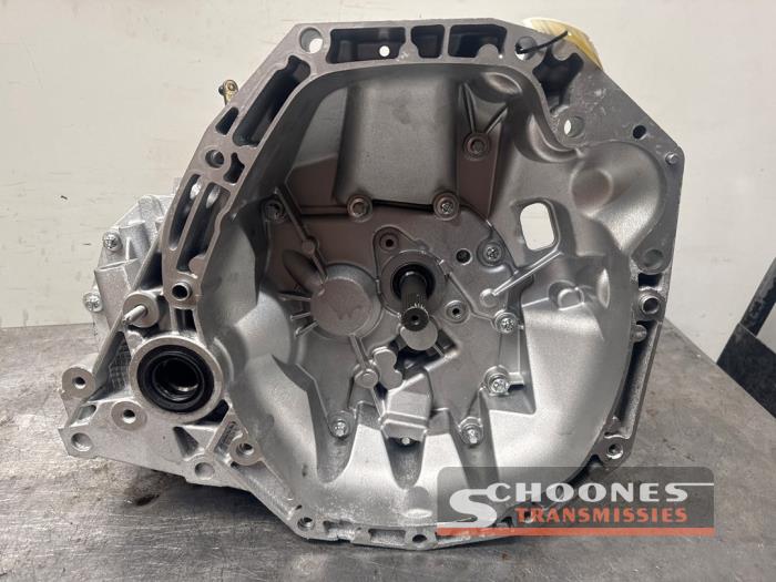 Generalüberholte Getriebe Renault Clio III (BR/CR) 1.4 16V Preis € 698,78 Mit Mehrwertsteuer angeboten von Schoones Transmissies B.V.