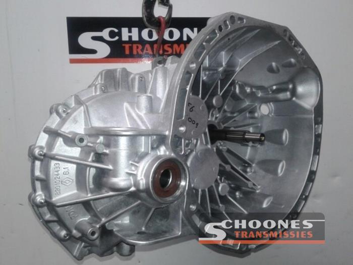 Overhauled Gearbox Renault Trafic New (FL) 2.0 dCi 16V 115 Price € 1.334,03 Inclusive VAT offered by Schoones Transmissies B.V.
