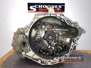 Gebrauchte Getriebe Renault Safrane II Preis € 210,00 Margenregelung angeboten von Schoones Transmissies B.V.