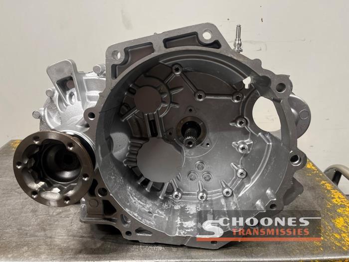 Generalüberholte Getriebe Volkswagen Golf VIII (CD1) 2.0 GTD 16V Preis € 1.905,75 Mit Mehrwertsteuer angeboten von Schoones Transmissies B.V.