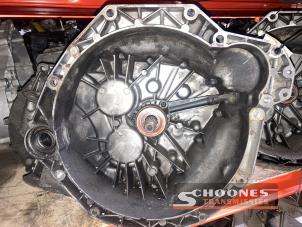 Gebrauchte Getriebe Opel Vivaro Preis € 525,00 Margenregelung angeboten von Schoones Transmissies B.V.
