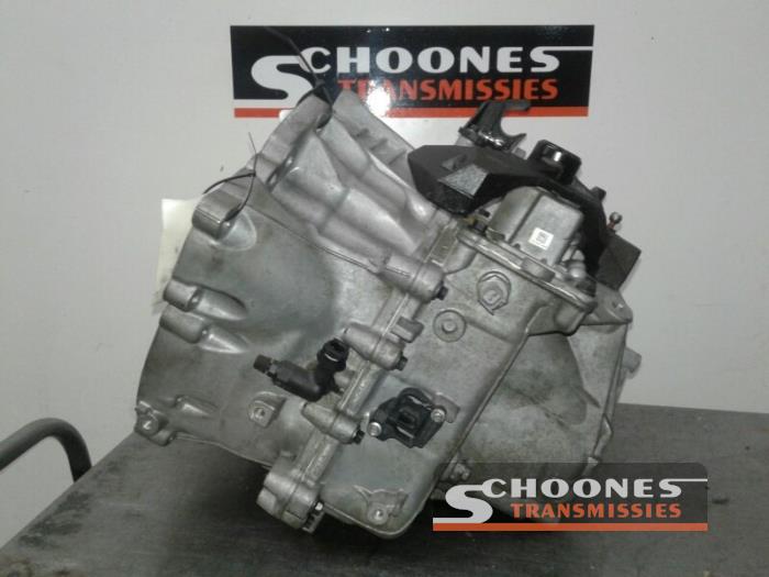 Gearbox from a Volvo V70 (BW) 2.0 D4 16V 2016
