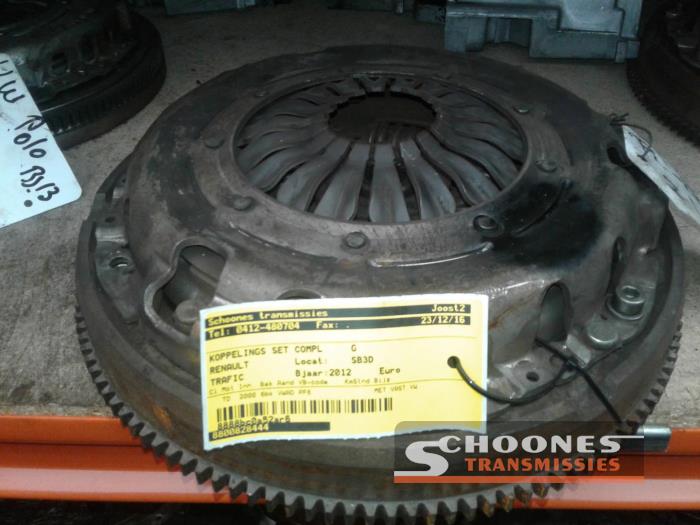 Clutch kit (complete) from a Renault Trafic 2012